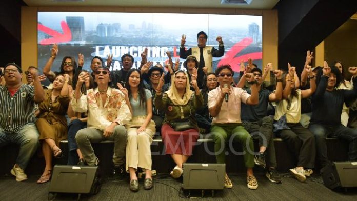 Lirik Lagu Salam M3tal Selipkan Nama Jokowi, Begini Kata Bimbim dan Kaka Slank