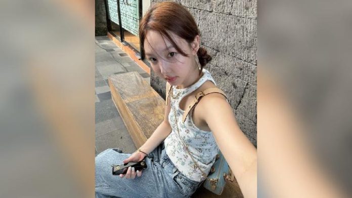 Nayeon TWICE Unggah Foto Liburan di Bali, Nikmati Sunset dan Olahraga