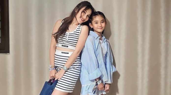 Foto Buram Bilqis di Acara Lamaran Ayu Ting Ting Jadi Omongan: Blur Aja Cakep