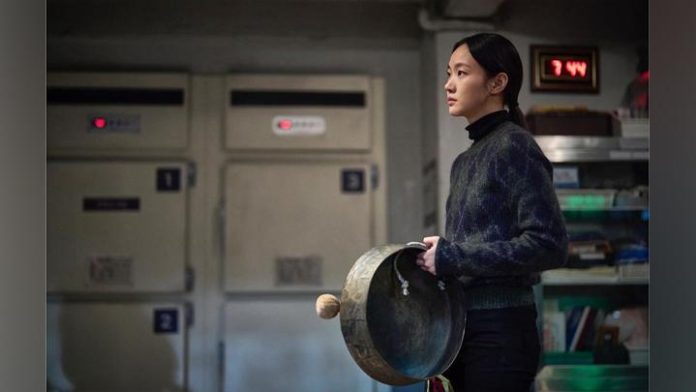 Bagikan Proses Pendalaman Karakter di Exhuma, Kim Go Eun Sempat Alami Kejadian Mistis