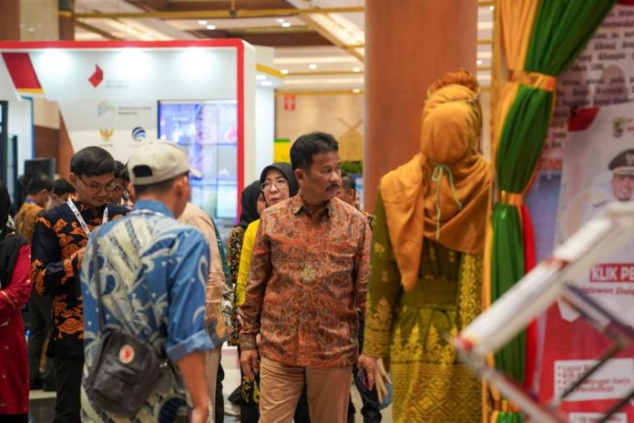 Wali Kota Batam, Muhammad Rudi, menghadiri Musyawarah Perencanaan Pembangunan Nasional (Musrenbangnas) 2024 di Jakarta Convention Center (JCC), Senayan, Jakarta, Senin (6/5/2024). (DISKOMINFO KOTA BATAM)