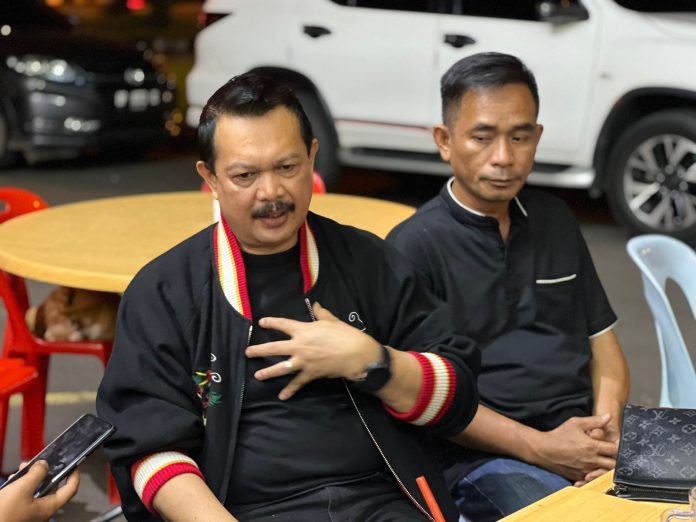 Ketua Badan Pengurus Daerah Kerukunan Keluarga Sulawesi Selatan (BPD KKSS) Kota Batam, H. Masrur Amin mendukung penuh langkah Wakil Ketua KKSS Batam, Akhmad Rosano yang akan bertarung dalam Musyawarah Wilayah (Muswil) ke-IV BPW KKSS Kepri 2024. (IST)