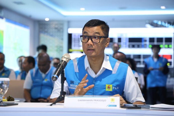 Direktur Utama PLN Darmawan Prasodjo mengungkapkan, capaian ini adalah buah dari transformasi bisnis berbasis digital secara end to end mulai dari pembangkit, transmisi, distribusi, sistem keuangan, sistem pengadaan dan pembayaran, hingga sistem layanan pelanggan. (Humas PLN Batam)
