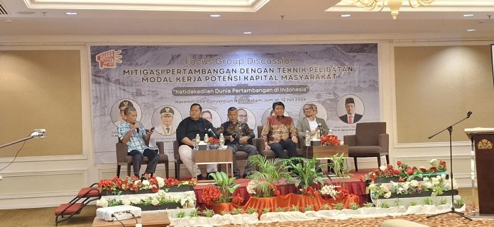 Komunitas Suara Netizen +62 menggelar Focus Grup Discussion (FGD) membahas sektor pertambangan di Hotel Harmoni One Lantai 3, Kota Batam, Provinsi Kepri, Jumat (12/7/2024).