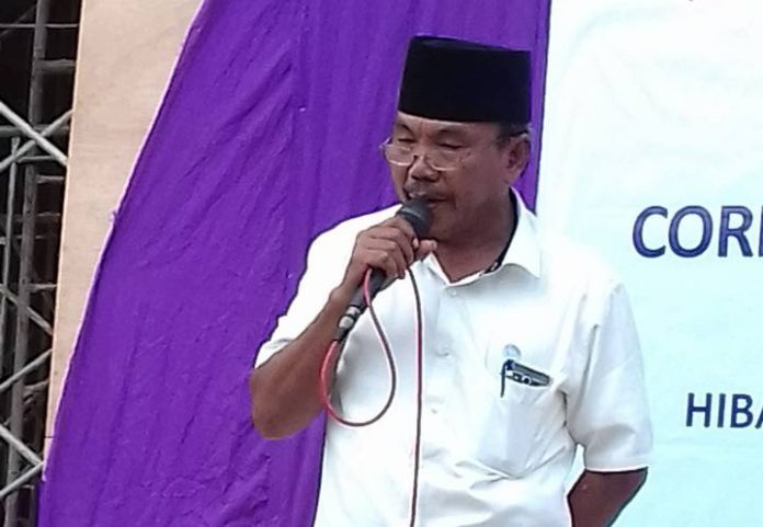 Salah satu tokoh masyarakat Batam, Parlaungan Siregar angkat bicara terkait penyesuaian tarif listrik pada 11 golongan tarif pelanggan dari 23 Golongan tarif yang berlaku. (Humas PLN Batam)