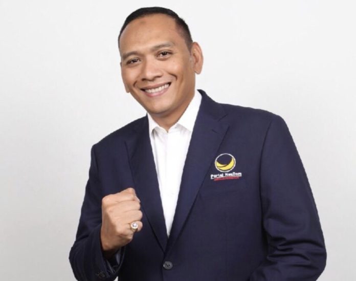 Dalam rangka mendukung dan memenangkan Amsakar Achmad dan Li Claudia Chandra dalam kontestasi Pilkada 2024 mendatang, Dewan Pakar Partai Nasdem sekaligus Ketua Umum DPP Gerakan Restorasi Pedagang dan UMKM (Garpu), Pietra Machreza Paloh mengimbau kepada seluruh kader Partai Nasional Demokrat (NasDem) di Kepri tegak lurus mengikuti aturan pusat. (ISTIMEWA)