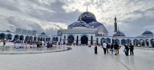 Pemerintah Kota (Pemko) Batam menggelar Doa Selamat di Masjid Agung Batam Centre, Kota Batam, Provinsi Kepulauan Riau, Sabtu (17/8/2024) sore. (uly)