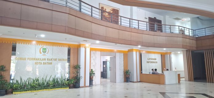 Suasana Loby baru Kantor DPRD Kota Batam, Senin (26/8/2024)