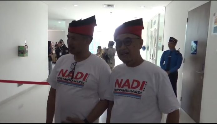 Bakal Calon Wali Kota dan Bakal Calon Wakil Wali Kota Batam, Nuryanto dan Hardi Selamat Hood, menjalani pemeriksaan kesehatan di Rumah Sakit Badan Pengusahaan (RSBP) Batam di hari pertama, Sabtu (31/8/2024). (uly)