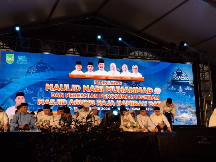 Pemerintah Kota (Pemko) Batam menyiapkan anggaran sebesar Rp14 miliar untuk melanjuti pengerjaan revitalisasi Masjid Agung Raja Hamidah Batam di tahun 2025 mendatang (uly)