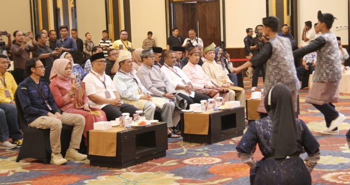 Komisi Pemilihan Umum (KPU) Provinsi Kepri menggelar acara Deklarasi Pemilukada Damai di Hotel Aston, Tanjung Pinang, Selasa (24/9/2024). (IST)