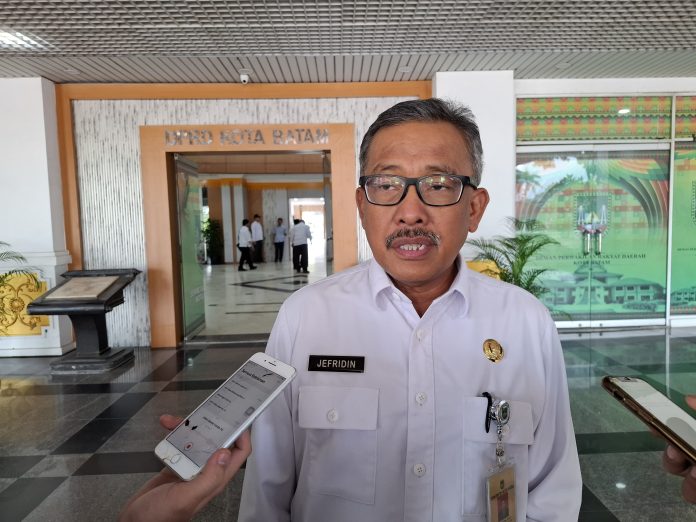 Sekretaris Daerah Kota Batam, Jefridin Hamid mengatakan angka efisiensi anggaran di lingkungan Pemerintah Kota (Pemko) Batam masih belum final. Masih berproses di Organisasi Perangkat Daerah (OPD) Kota Batam. (uly)