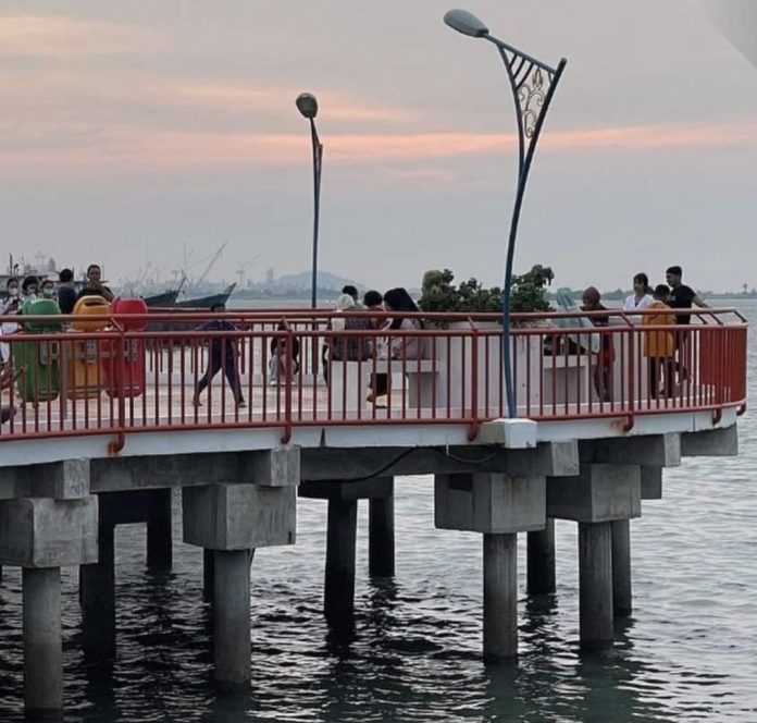 Silaturahmi dan Kampanye Dialogis, Pasangan Calon (Paslon) Gubernur dan Wakil Gubernur Kepri, HMR dan H Aunur Rafiq (Rudi- Rafiq), di Tibanbaru, dan Tanjungriau, Kecamatan Sekupang, Kota Batam, Jumat (11/10/2024). (IST)