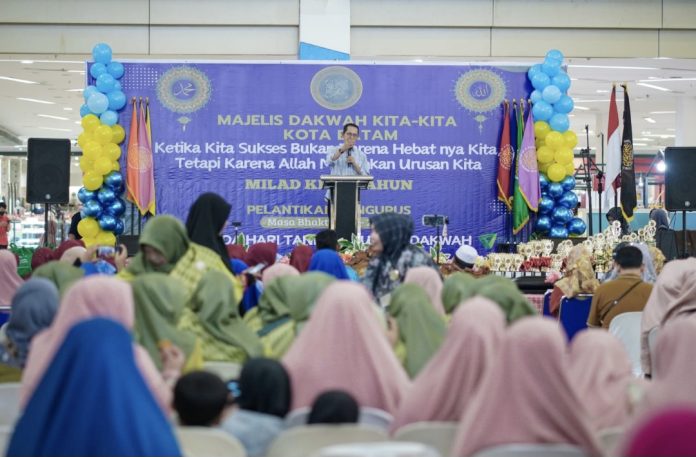 Perayaan Milad ke-21 Majelis Dakwah Kita-Kita dan pelantikan pengurus baru periode 2024-2029 digelar di Mall Botania 2, Sabtu (13/10/2024). (IST)