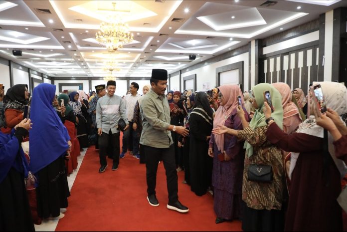 Silaturahmi Majelis Taklim Se-Kota Batam, Bersama H Muhammad Rudi (HMR), di Golden Prawn, Bengkonglaut, Bengkong, Kota Batam, Rabu (16/10/2024). (IST)