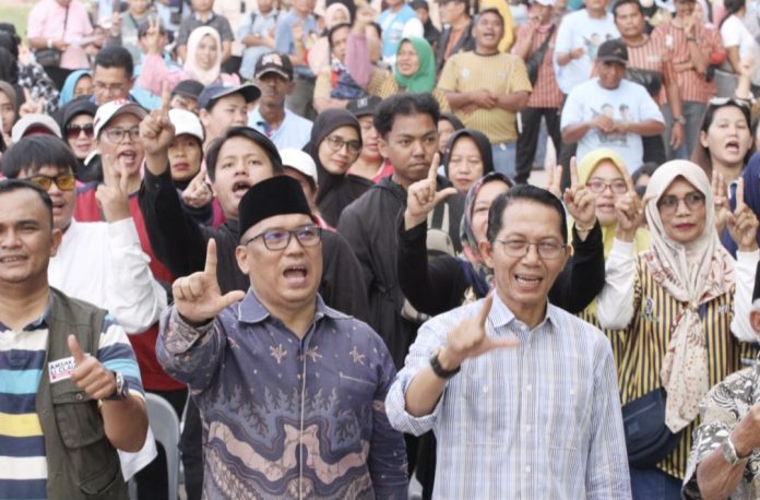 Dukungan kembali dinyatakan secara resmi oleh paguyuban Putra Jawa Kelahiran Sumatera (PUJAKESUMA). Bertempat di pelataran Ruko Alibaba, Batuaji, Sabtu (26/10/2024) sore. (IST)