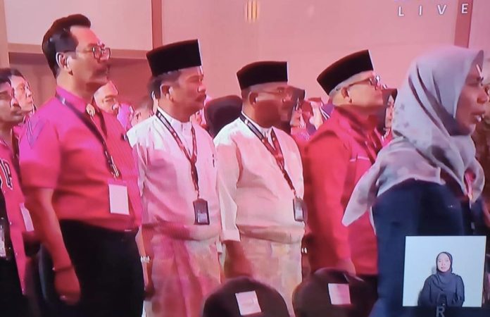 Calon Gubernur dan Wakil Gubernur Kepulauan Riau (Kepri) H Muhammad Rudi (HMR), dan H Aunur Rafiq, mantap melangkah ke 