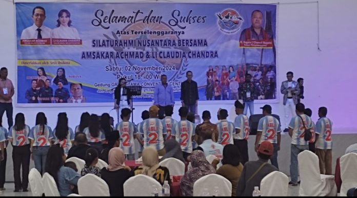 Calon Wali Kota Batam nomor urut 2 Amsakar Achmad menghadiri acara Silaturahmi Nusantara bersama ASLI (Akronim Amsakar Achmad dan Li Claudia Chandra) di Gedung Grand Tama Convention Center, Tembesi, Sagulung, Kota Batam, Sabtu (2/11/2024) malam. (IST)