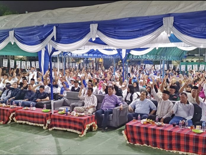 Gubernur Kepulauan Riau (Kepri) Priode 2020- 2021, H Isdianto mengaku mengurungkan niat untuk maju pada pilkada 2024, demi mendukung palon Gubernur dan Wakil Gubernur Kepri, nomor urut 2, H Muhammad Rudi (HMR), dan H Aunur Rafiq (Rudi- Rafiq). (Ist)