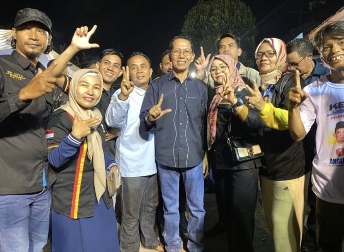 Calon Wali Kota Batam nomor urut 2 Pilkada Batam 2024, Amsakar Achmad menggelar kampanye di Perumahan Griya Piayu Asri (GPA) pada Minggu (10/11/2024) malam.(Ist)