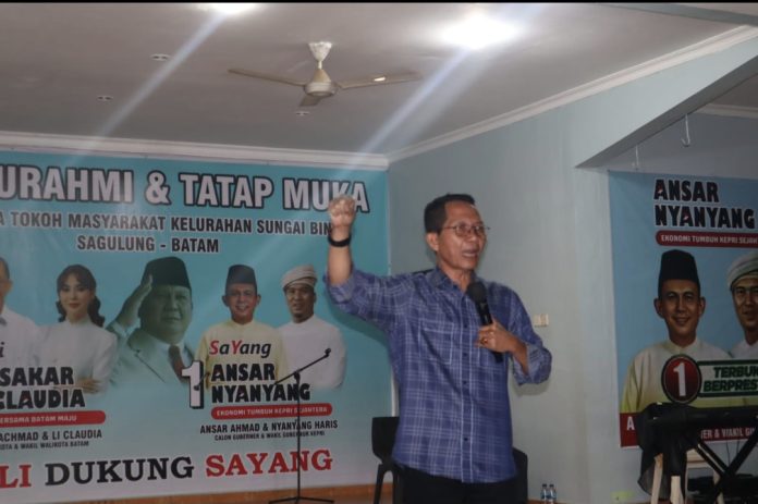 Calon Walikota Batam nomor urut 2 Amsakar Achmad bersua warga Perumahan Griya Permai, Seibinti, Sagulung. (Ist)