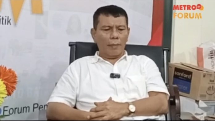 Politisi Partai Hanura, Uba Ingan Sigalingging menjadi narasumber dari salah satu media di Batam. Berbincang-bincang soal politik tentang pemilihan Gubernur Kepri nanti pada 27 November 2024. (Ist)