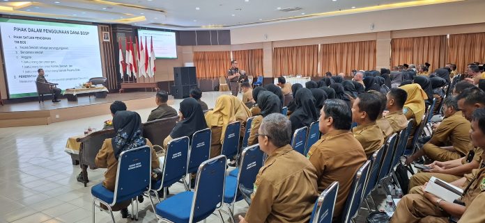 Peringatan Hari Anti Korupsi di Kantor Walikota Batam, Senin (9/12/2024). (uly)