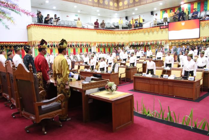 Dewan Perwakilan Rakyat Daerah (DPRD) Kota Batam menggelar rapat paripurna istimewa Rabu (18/12/2024) untuk memperingati Hari Jadi Kota Batam yang ke-195. (Sekretariat DPRD Kota Batam)