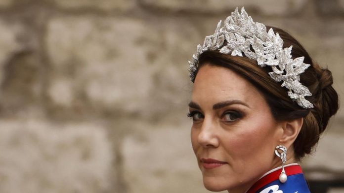 Kate Middleton Disebut Sudah Bersiap Bila Jadi Ratu Lebih Cepat