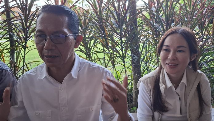 Wakil wali kota Batam, Amsakar Achmad membantah perintah pemecatan berasal dari dirinya. (uly)