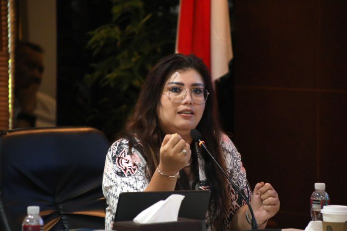 Deputi Bidang Pelayanan Umum BP Batam, Ariastuty Sirait, mengatakan pihaknya menargetkan menargetkan pada 2026 tidak ada lagi wilayah yang masuk kategori stress area atau krisis air bersih. (Humas BP Batam)