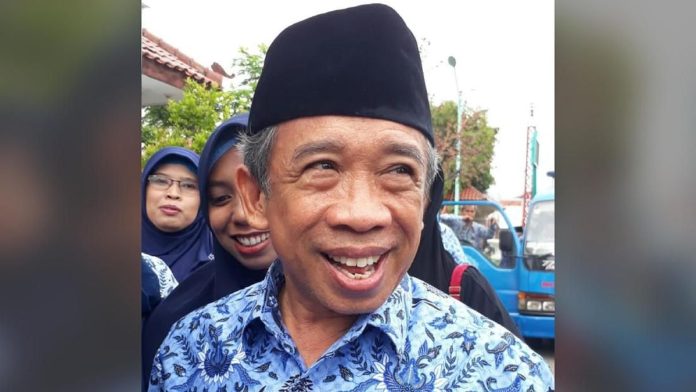 Selamat Jalan Abah Qomar, Petualang di Panggung Komedi dan Politik