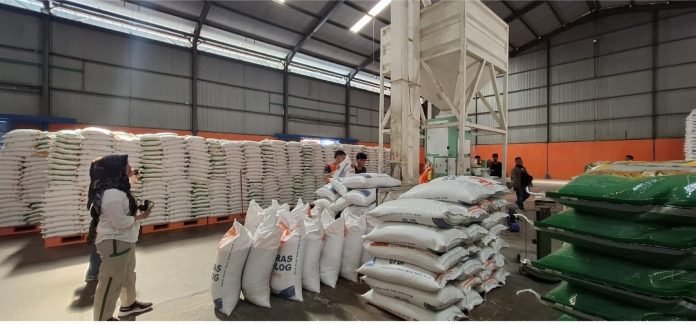 Wali Kota Batam, Amsakar Achmad, menegaskan tidak ada aktivitas impor beras yang masuk ke Kota Batam sepanjang satu tahun terakhir. (uly)