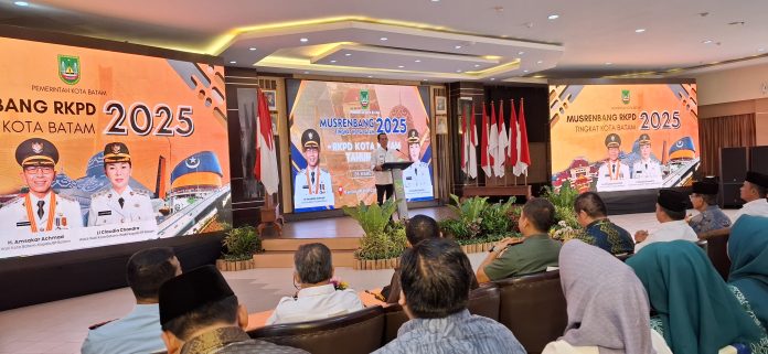Wali Kota Batam, Amsakar Achmad mengatakan optimalisasi air bersih dan tata kelola lahan menjadi perhatian utama dalam program prioritas Pemerintah Kota Batam, Rabu (26/3/2025). (uly)