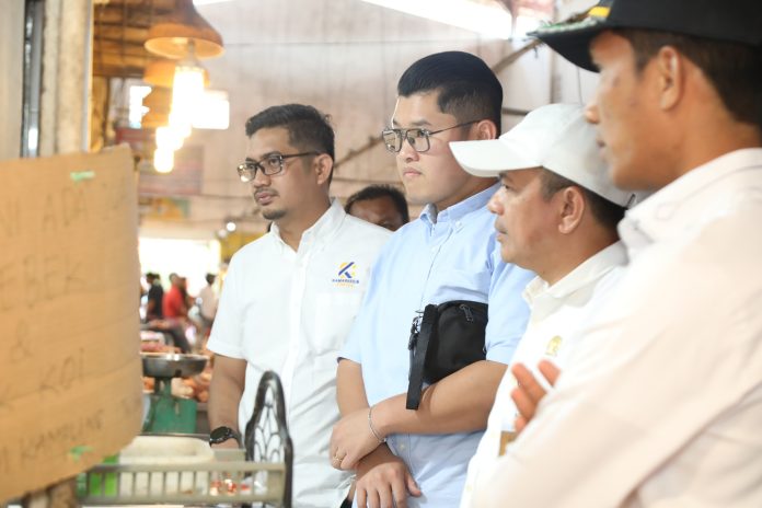 Komisi II DPRD Kota Batam melakukan inspeksi mendadak (sidak) ke Pasar Mitra Raya, Batam Center, Kota Batam, Provinsi Kepulauan Riau (Kepri) Selasa (4/3/2025).