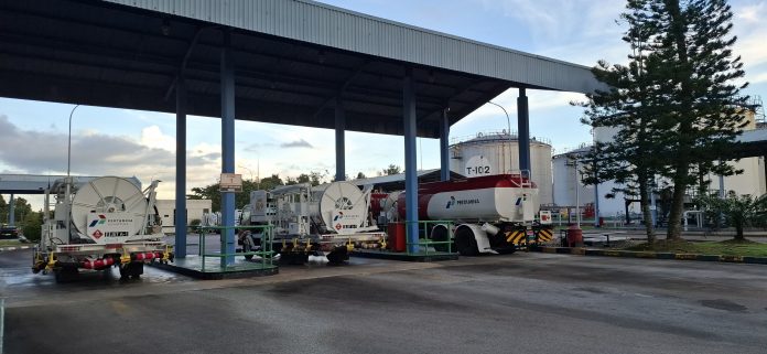 Pertamina Patra Niaga melalui AFT Hang Nadim memastikan stok Avtur bisa melayani seluruh penerbangan di Bandara Hang Nadim. (Istimewa)
