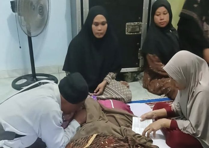 Seorang anak bernama Alif Okto Karyanto (12) meninggal, Minggu (15/6/2025) usai diduga tidak mendapat perawatan inap di RSUD Embung Fatimah. (Istimewa)