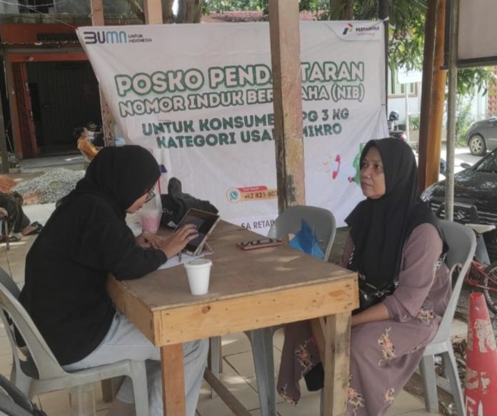Pertamina Patra Niaga Sales Area Retail Kepri menggelar pendaftaran NIB bagi pelaku usaha mikro di seluruh kelurahan yang ada di Kepri. (Istimewa)