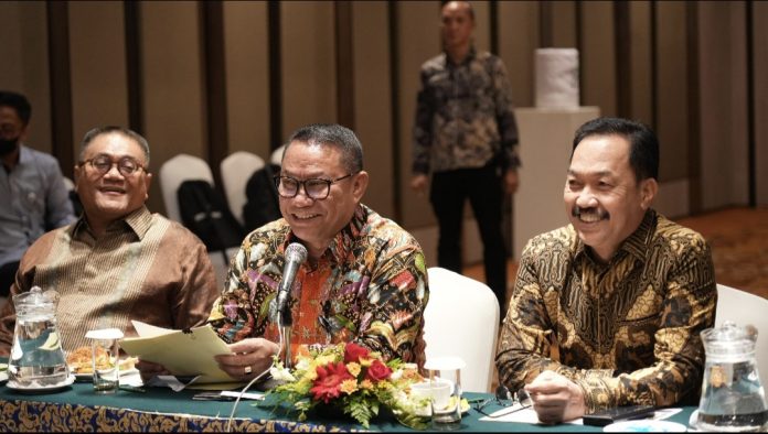 BP Batam gelar Rapat Management Expose Studi Kelayakan (Feasibility Study) Pembukaan Jalur RORO Batam Johor di Hotel Borobudur, Jakarta, Selasa, (22/7/2025). (Humas BP Batam)