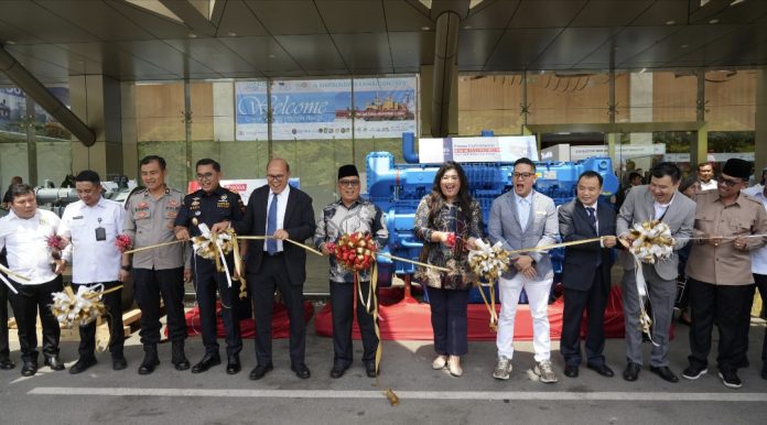 Deputi Bidang Pelayanan Umum BP Batam, Ariastuty Sirait menghadiri seremoni Pembukaan 8th Indonesia Marine & Offshore Expo (IMOX) 2025, Rabu (6/8/2025). (Humas BP Batam)