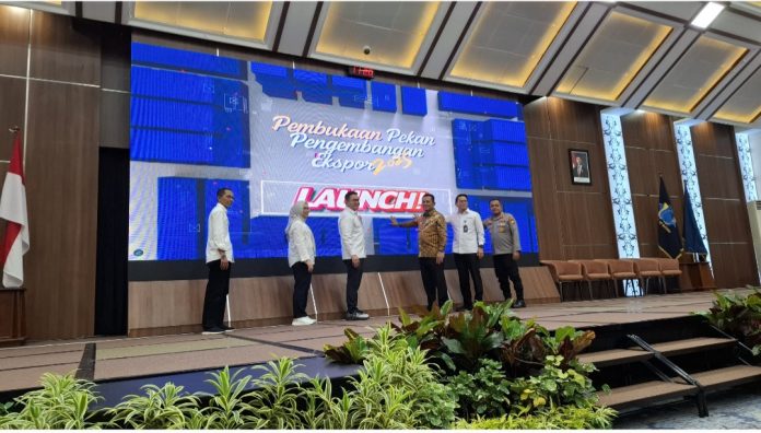 Wali Kota Batam sekaligus Kepala BP Batam, Amsakar Achmad, menegaskan Pekan Perdagangan Ekspor merupakan langkah strategis memperkuat daya saing Batam di kancah perdagangan dan investasi nasional. (uly)