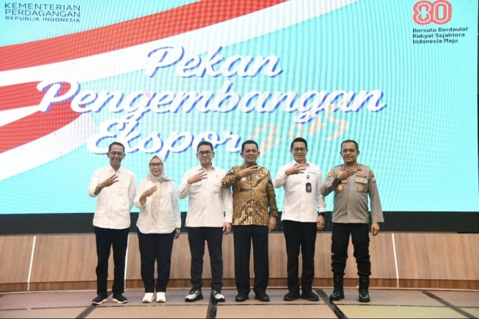 Gubernur Kepri Ansar Ahmad komitmen jadikan Kepri pusat perdagangan dan ekspor berkelas dunia didukung kebijakan strategis bagi pelaku UMKM. (Istimewa)