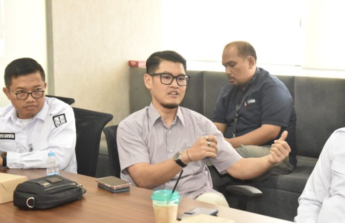 Anggota Komisi II DPRD Kota Batam, Gabriel Shafto Ara Anggito Sianturi menyoroti masih maraknya pelaku usaha non mikro menggunakan LPG 3 Kilogram, Senin (25/8/2025), (Istimewa)