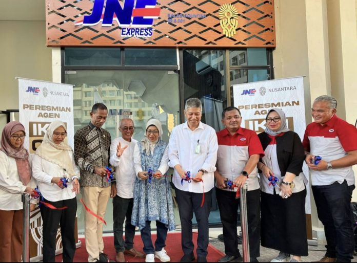 JNE resmi membuka Sales Counter di Ibu Kota Nusantara (IKN), Rabu (27/8/2025) tepatnya di Hunian ASN 4 Tower 3 Lantai Dasar KIPP. (Istimewa)