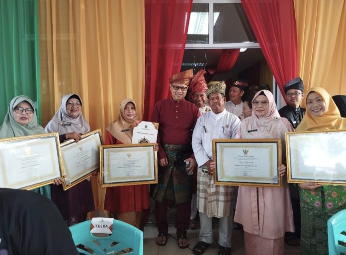 MIN Tanjungpinang menorehkan prestasi meraih Penghargaan Adiwiyata Tingkat Kota Tanjungpinang Tahun 2025, Jumat (17/10/2025). (Istimewa)