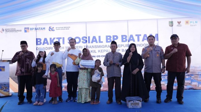 Suasana hangat dan penuh kebersamaan mewarnai rangkaian perayaan Hari Bakti BP Batam ke-54 tahun di kawasan Rempang Eco-City, Sabtu (25/10/2025). (Humas BP Batam) Suasana hangat dan penuh kebersamaan mewarnai rangkaian perayaan Hari Bakti BP Batam ke-54 tahun di kawasan Rempang Eco-City, Sabtu (25/10/2025). (Humas BP Batam)