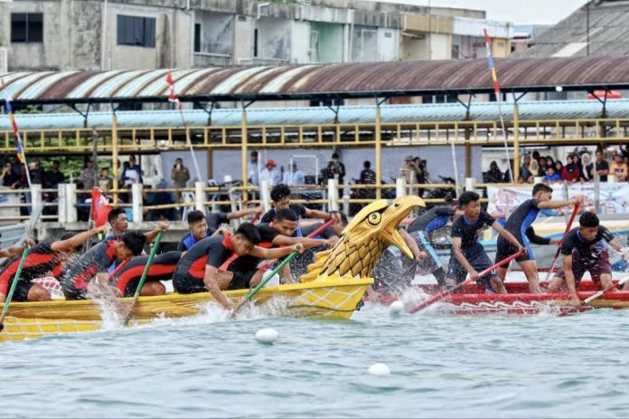 Wali Kota Batam, Amsakar Achmad, mengapresiasi kesuksesan penyelenggaraan Batam International Sea Eagle Boat Race 2025. (Diskominfo Kota Batam)