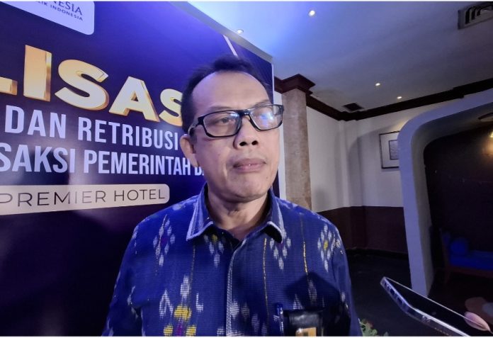 Kepala Bapenda Kota Batam, Raja Azmansyah, menjelaskan bahwa saat ini berbagai jenis pajak daerah sudah 100 persen menggunakan metode pembayaran non-tunai, seperti virtual account, QRIS, hingga kanal mobile banking. (uly)
