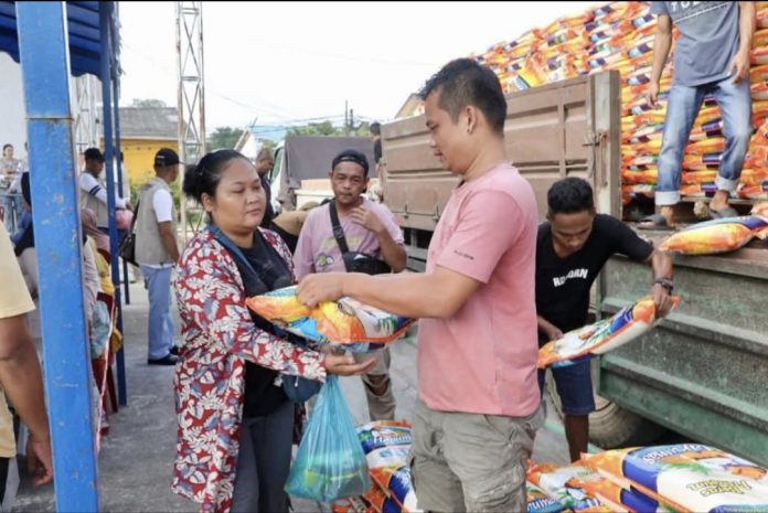 Pemko Batam gelar Pasar Murah secara serentak di 47 titik yang tersebar di 12 kecamatan, Rabu (10/12/2025). (Diskominfo Kota Batam)