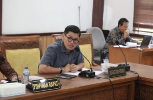 Anggota Komisi II DPRD Kota Batam, Gabriel Shafto Ara Anggito Sianturi mengatakan perusahaan wajib membayarkan THR tepat waktu. (uly)